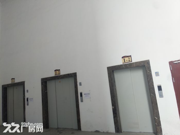 标准厂房1000−−−2100平方米火热招租！6元/㎡起-图4